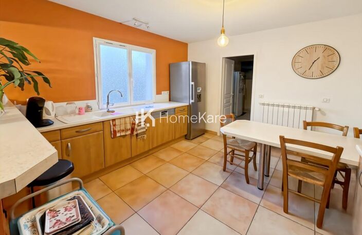 SUPERBE MAISON AVEC APPARTEMENT T3 — photo 4