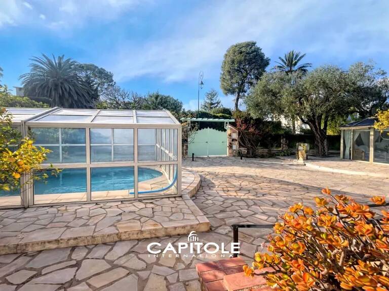 Cap d'Antibes versant ouest - Villa de plain - pied de 160 m² - — photo 1