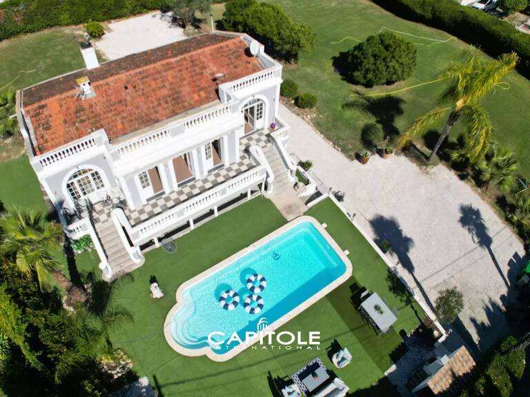 A vendre -   Antibes - Juan les Pins, villa contemporaine 5 Pièc — photo 1