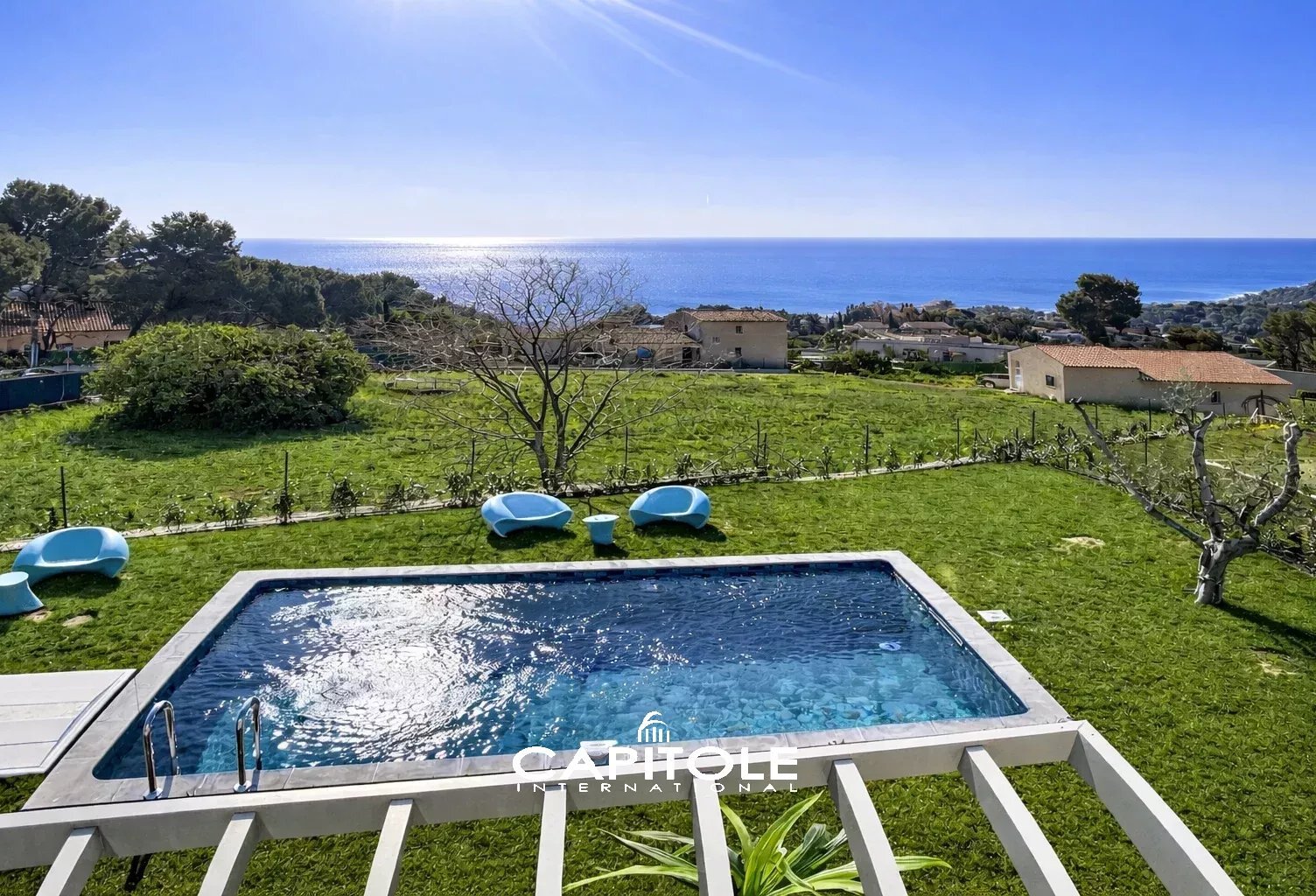 Antibes – Vue mer – Villa contemporaine neuve 5P de 144 m² sur u — photo 1