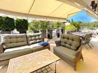 Antibes, Exclusivité rare : Appartement Villa sur le toit 3 pièc — photo 2