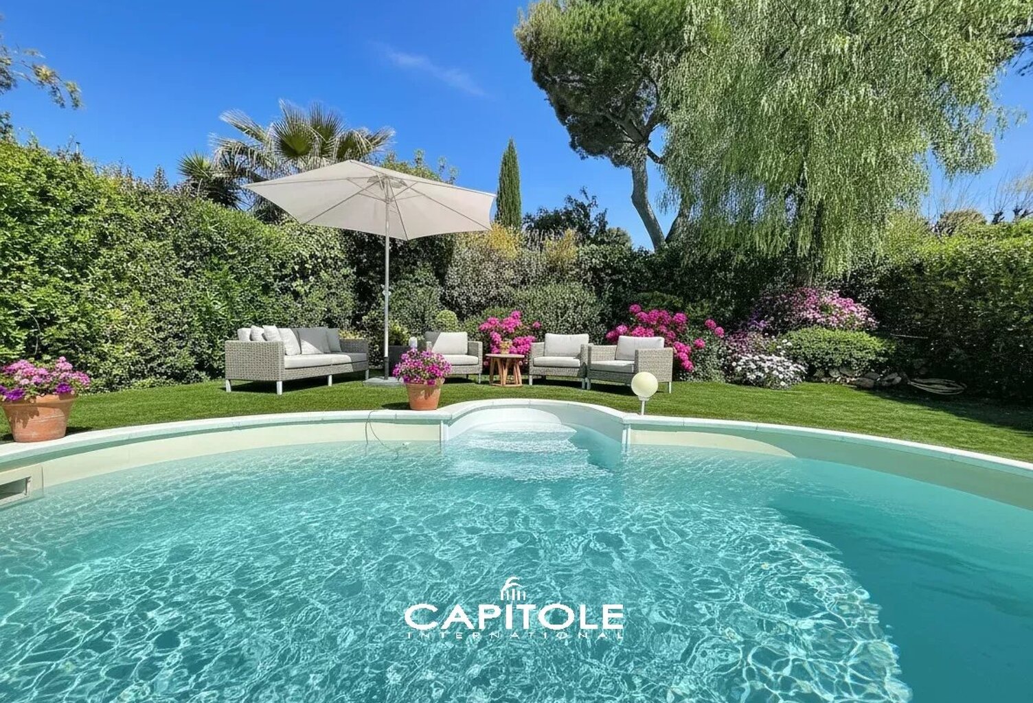 A VENDRE Secteur Saint-Claude, maison de 93 m², piscine, garage, — photo 1