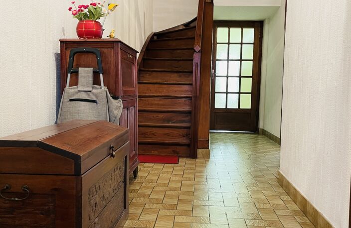 Vente Maison de ville 5 pièces — photo 2