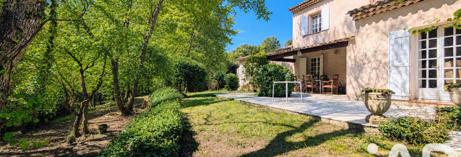 Maison 5 Pièces 148 m² à vendre à Roquefort-les-Pins (06330)