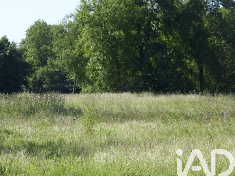 Vente Terrain 815 m&sup2; — photo 1