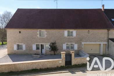 Maison 11 pièces 379000 €
