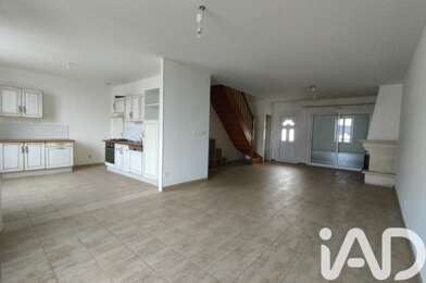 Appartement 6 pièces 263000 €