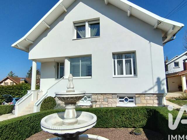 Vente Maison/villa 9 pièces — photo du bien