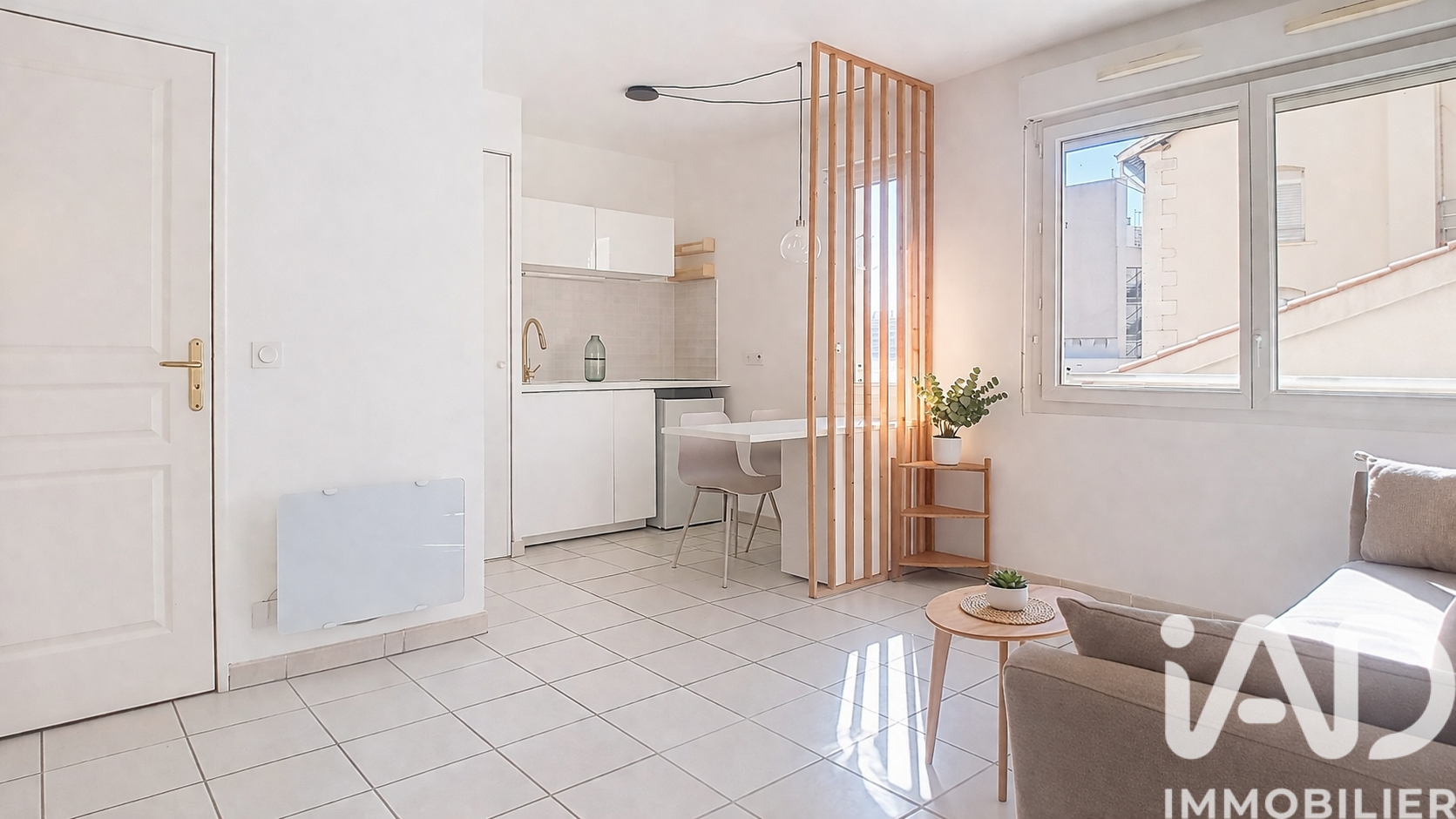 Vente Appartement 1 pièce - Photo 2