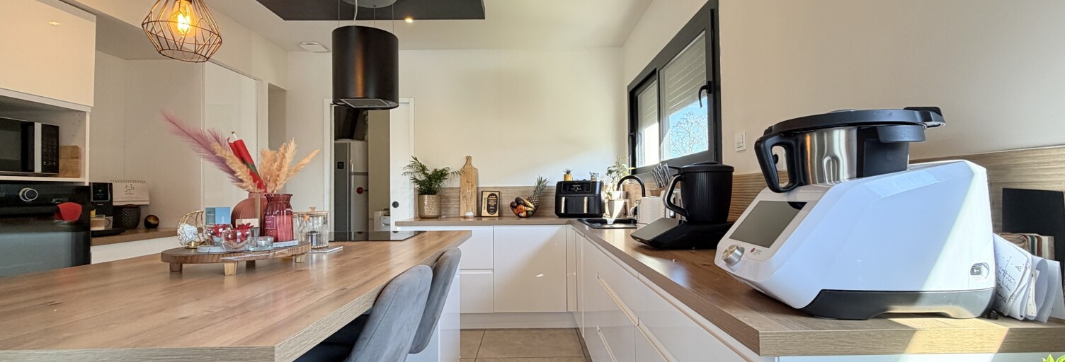 Maison 5 Pièces 128 m² à vendre à La Ville-Dieu-du-Temple (82290)