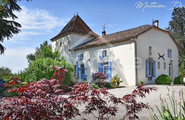 Domaine de prestige avec manoir, gîte et cottage sur 2,2 hectares de terrain paysager – Lot-et-Garonne — photo 2