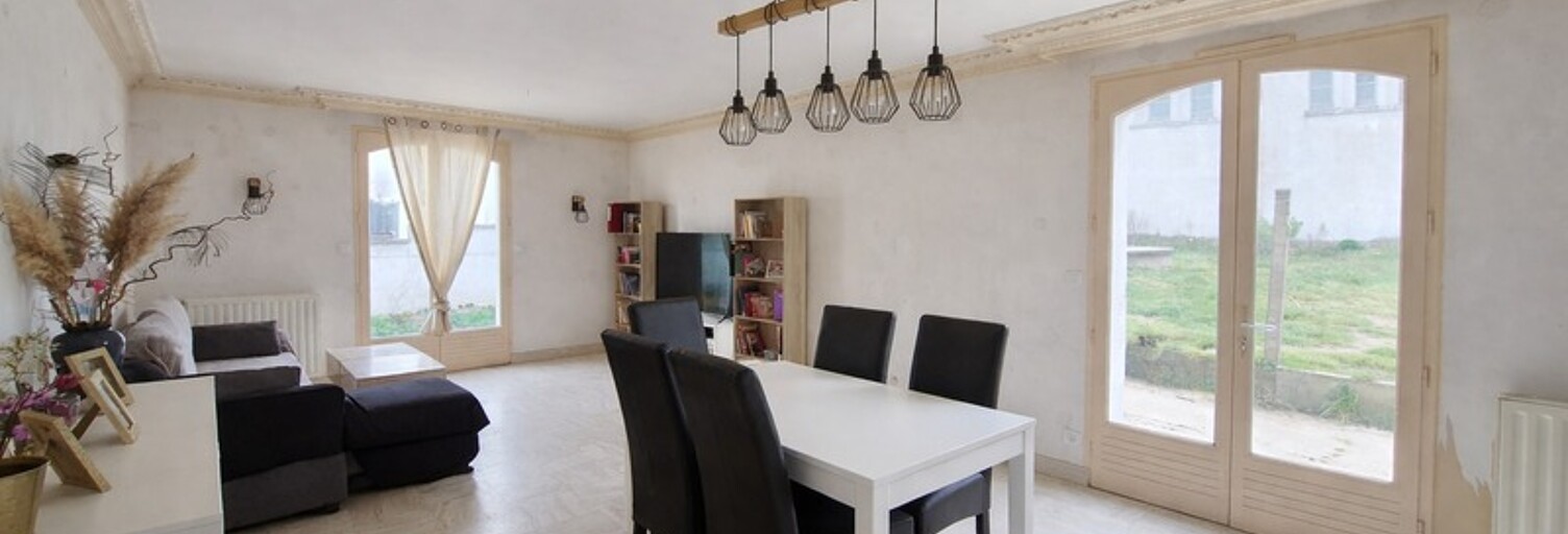 Maison 6 Pièces 131 m² à vendre à Méral (53230)