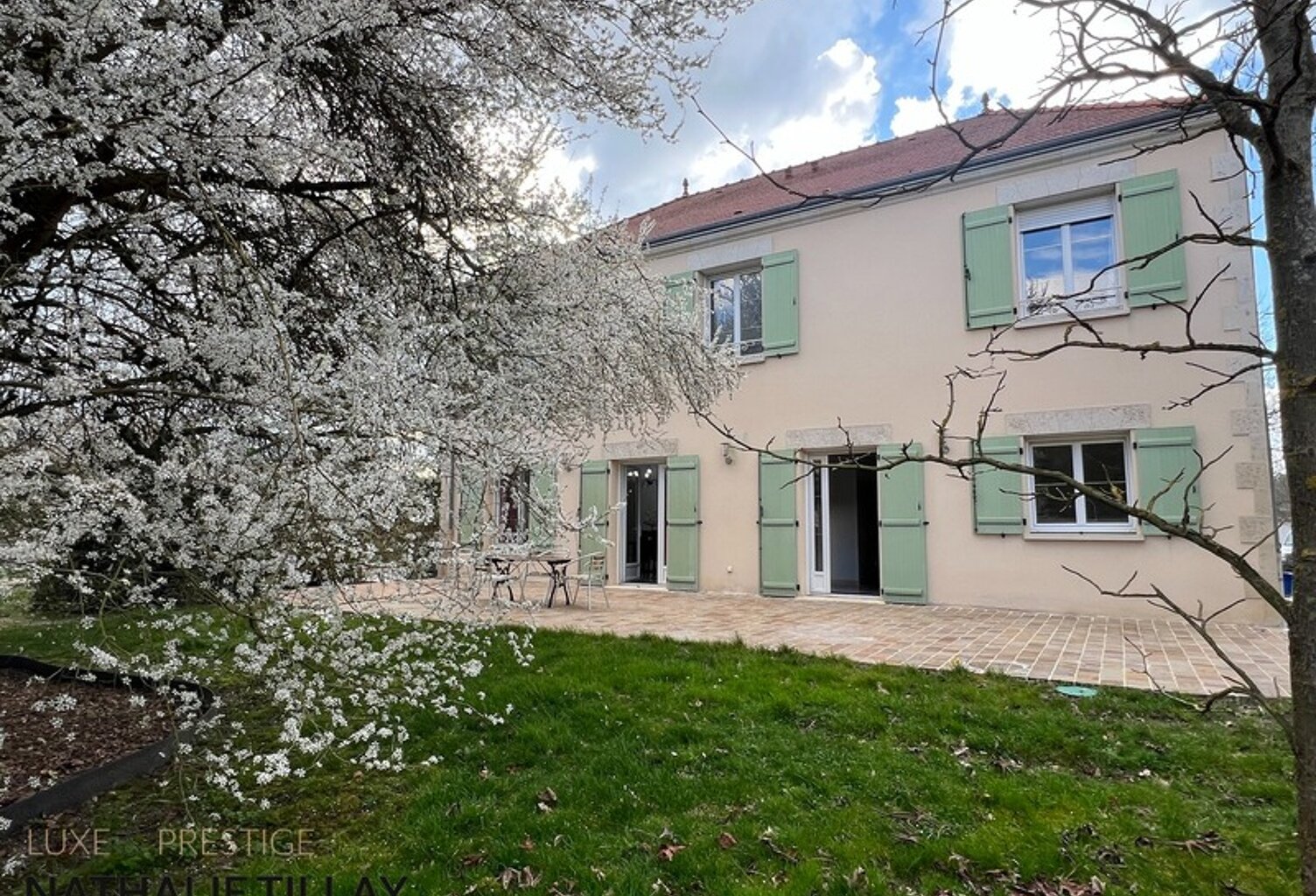SAINT JEAN DE BRAYE, limite Boigny, PROCHE ORLEANS, à vendre maison avec jardin et piscine — photo 1