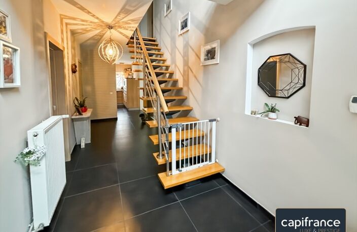 ✨ Demeure contemporaine d’exception à Crespin – Prestations rares & conception haut de gamme — photo 2