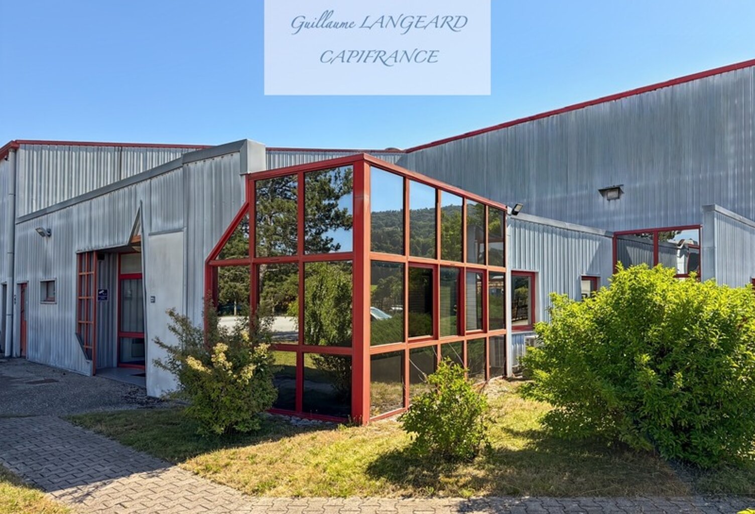 Bâtiment industriel 2 239 m² – Parcelle 9 687 m² – IZERNORE (01) — photo 1