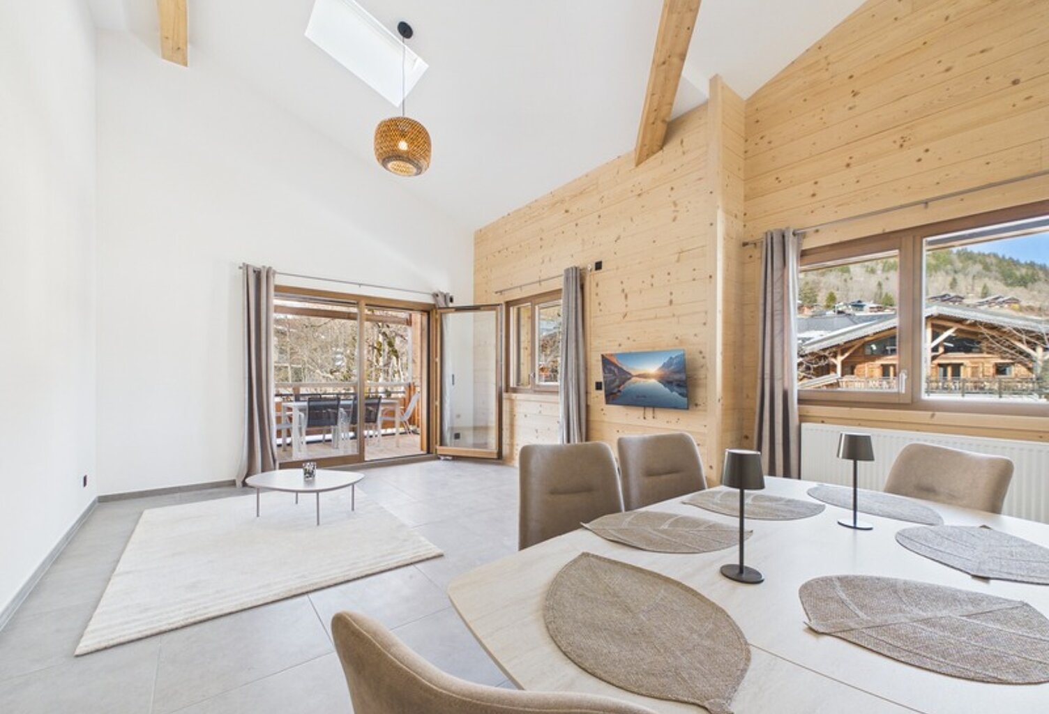 Haute Savoie (74), à vendre LES GETS - Domaine skiable Portes du Soleil - Appartement T3 — photo 1
