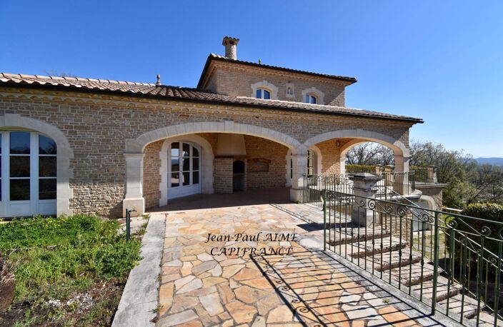PONT SAINT ESPRIT (30) - Maison en pierre d'une surface de 308m2 à vendre — photo 2