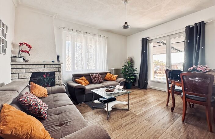 À VENDRE – Appartement superbe T4 de 93 M2 avec terrasse exceptionnelle et garage – BERGERAC centre — photo 3