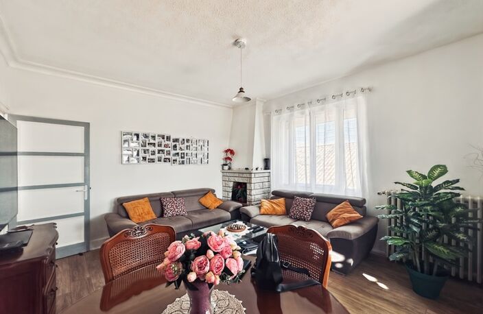 À VENDRE – Appartement superbe T4 de 93 M2 avec terrasse exceptionnelle et garage – BERGERAC centre — photo 4