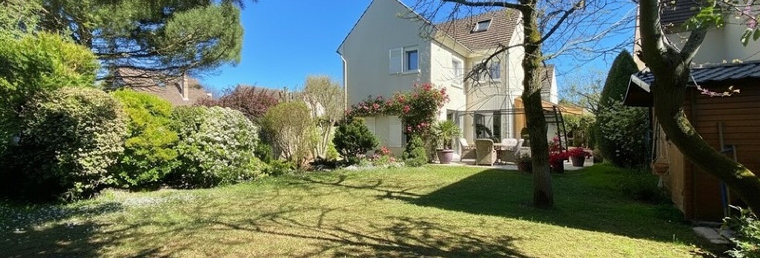 Maison 8 Pièces 155 m² à vendre à Chantilly (60500)