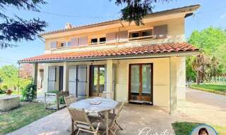 Maison 9 Pièces 189 m² à vendre à Tizac-de-Lapouyade (33620)