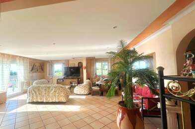 Maison 12 pièces 569000 €