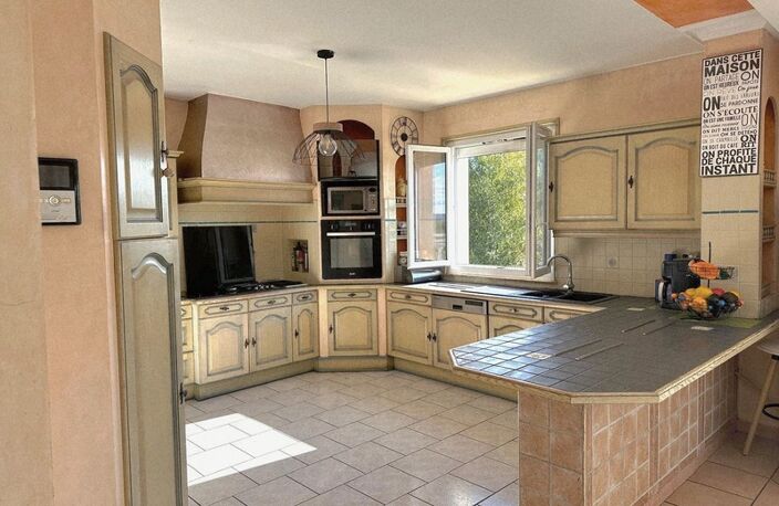 Maison 295 m2 + terrain 1500 m2 PRISSE (71) — photo 3