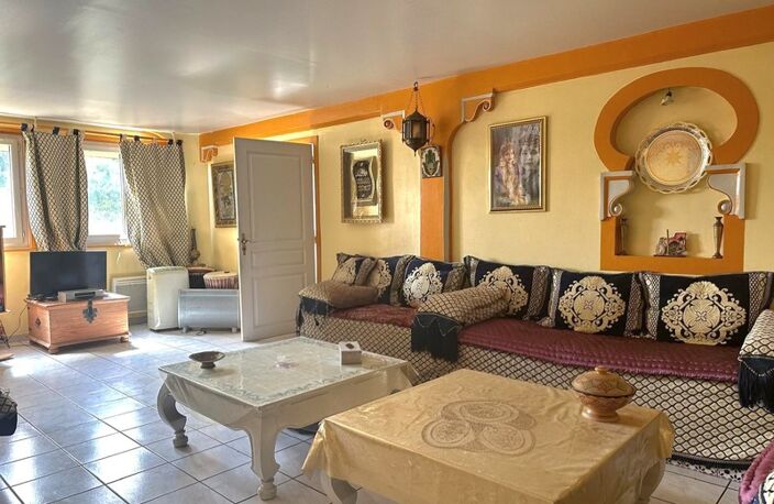 Maison 295 m2 + terrain 1500 m2 PRISSE (71) — photo 4