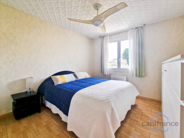 Maison familiale ou 2 habitations - 222m² avec 7 pièces (5 chambres) - Terrain de 830m² avec Piscine - CASTRIES (34) — photo 1