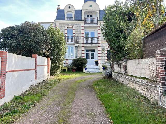 Vente Demeure 10 pièces — photo du bien