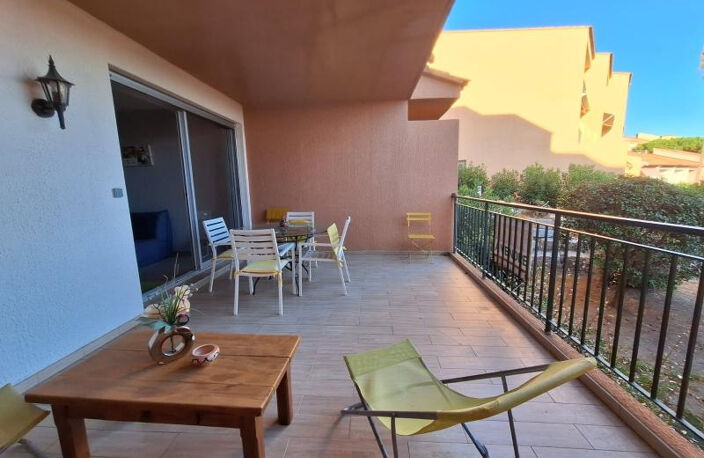 Grand  F1 en vente 252000 EUR à Ajaccio Route des Sanguinaires — photo 3