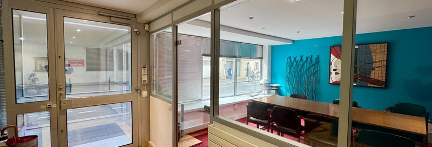 Bureau 9 Pièces 237 m² à louer à Paris 15 (75015)