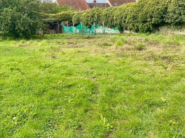 Terrain à vendre  FOLLAINVILLE DENNEMONT (78) — photo du bien