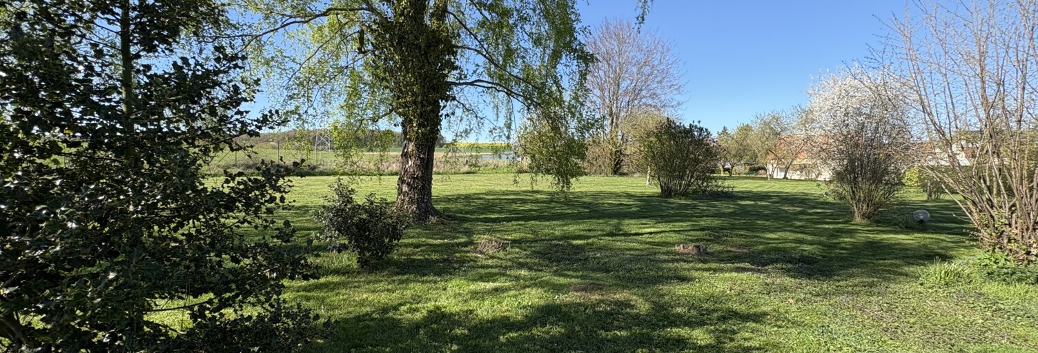 Terrain  2560 m² à vendre à Saveuse (80470)