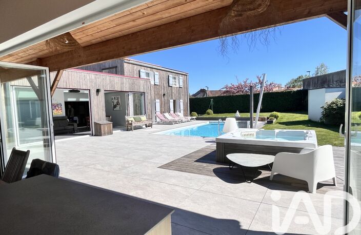 Vente Maison/villa 10 pièces — photo 3