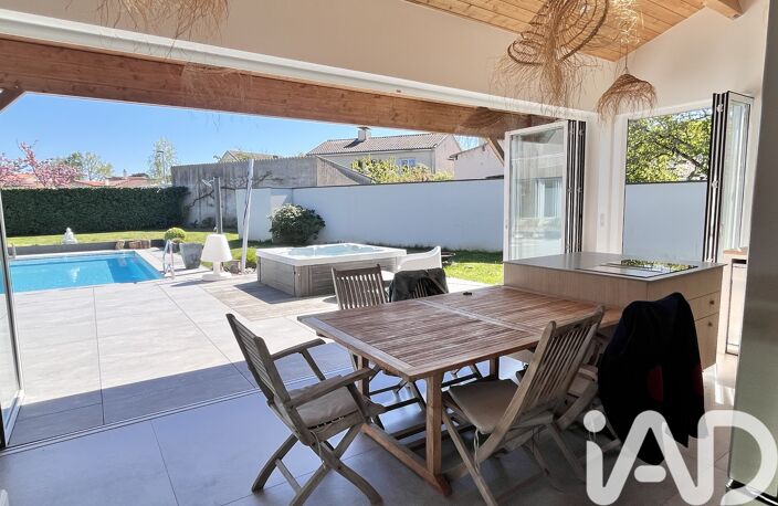 Vente Maison/villa 10 pièces — photo 4