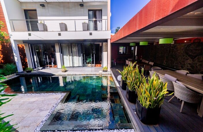 Villa contemporaine – 10 pièces – env. 300 m² – piscine – spa — photo 4