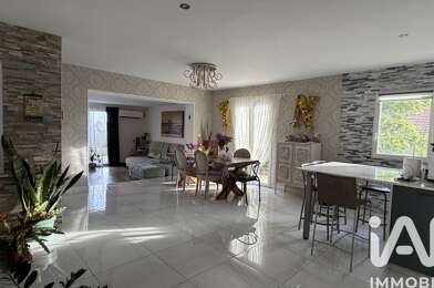 Maison 7 pièces 279900 €
