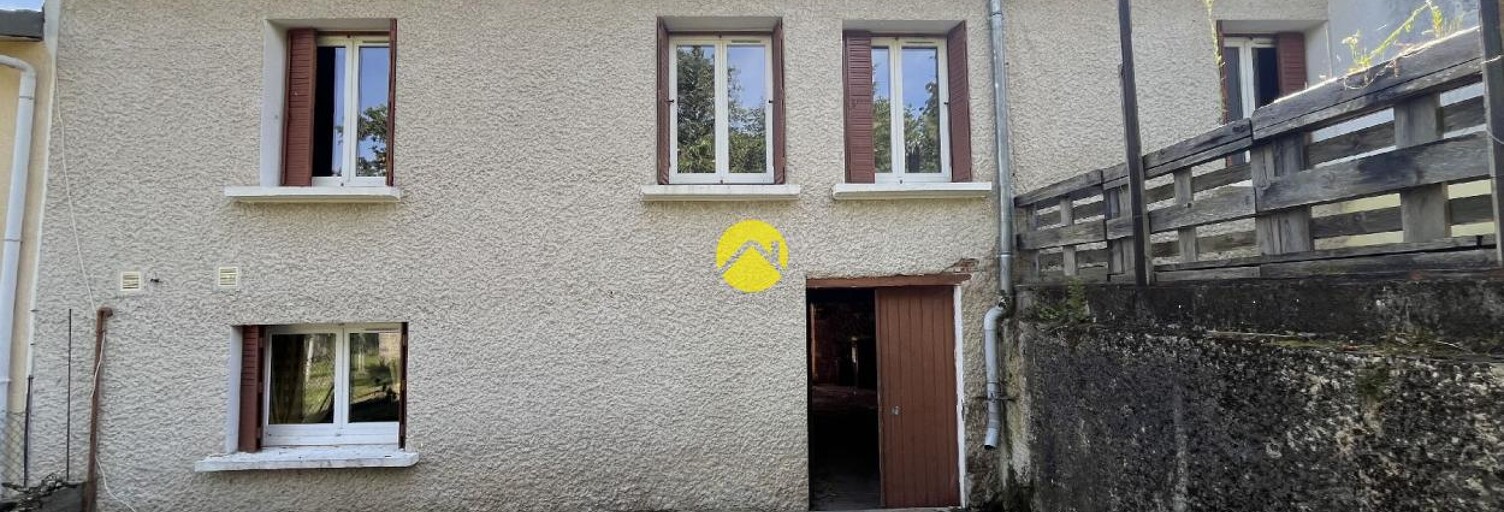 Maison 9 Pièces 111 m² à vendre à Mariol (03270)