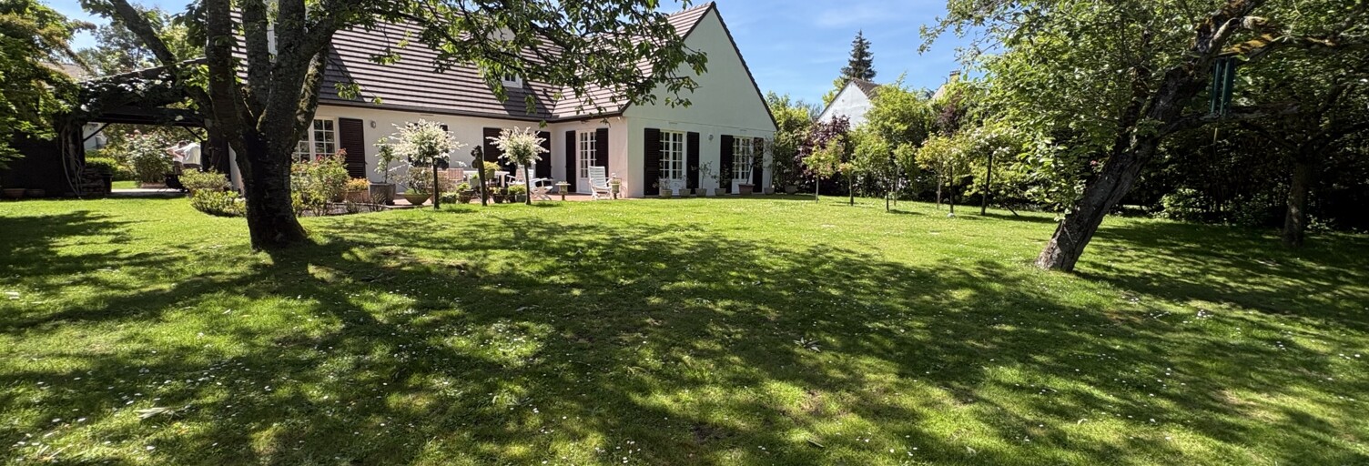 Maison 8 Pièces 199 m² à vendre à Saint-Fargeau-Ponthierry (77310)