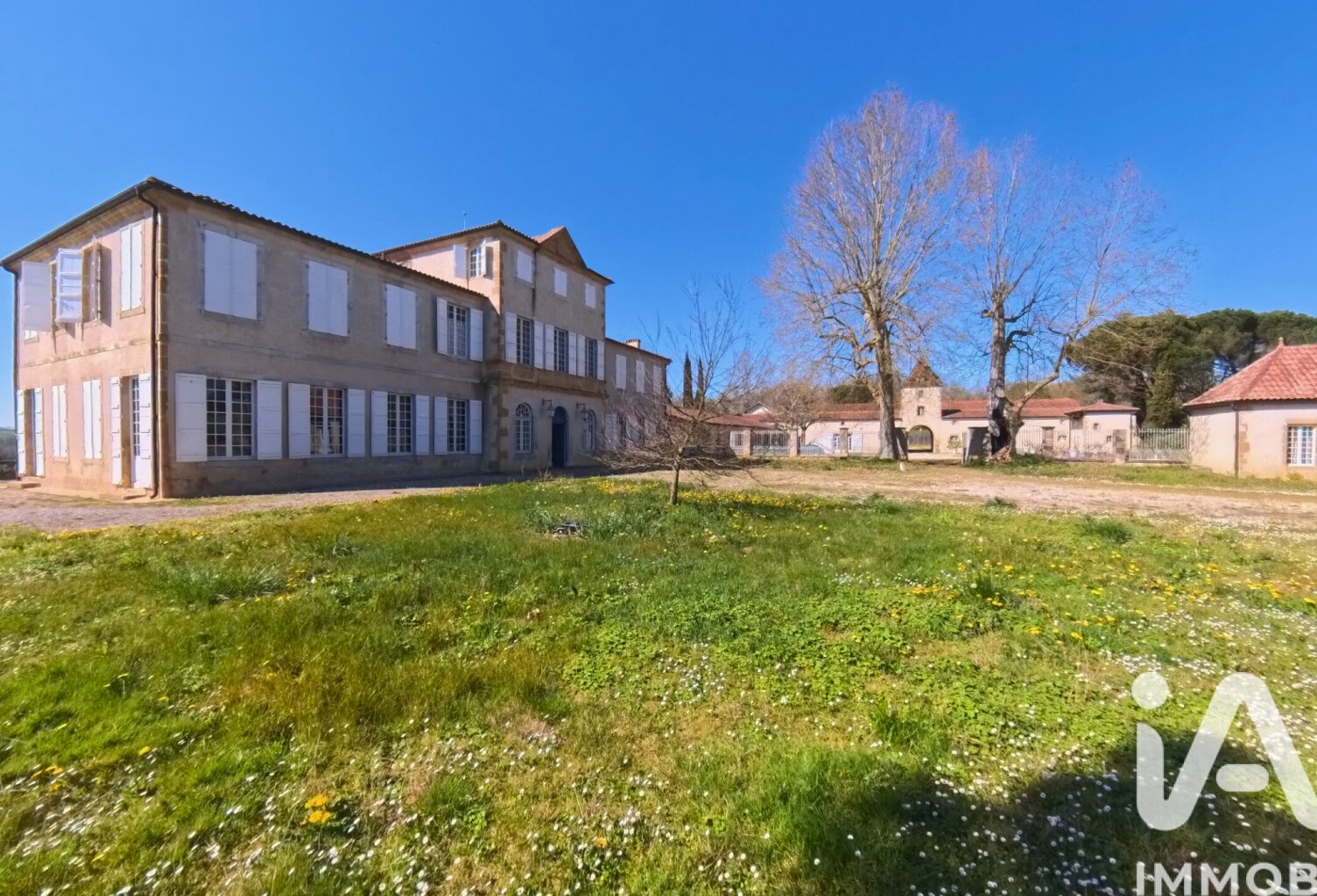Vente Château 23 pièces — photo 1