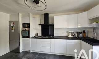 Maison 5 Pièces 151 m² à vendre à Saint-Yorre (03270)
