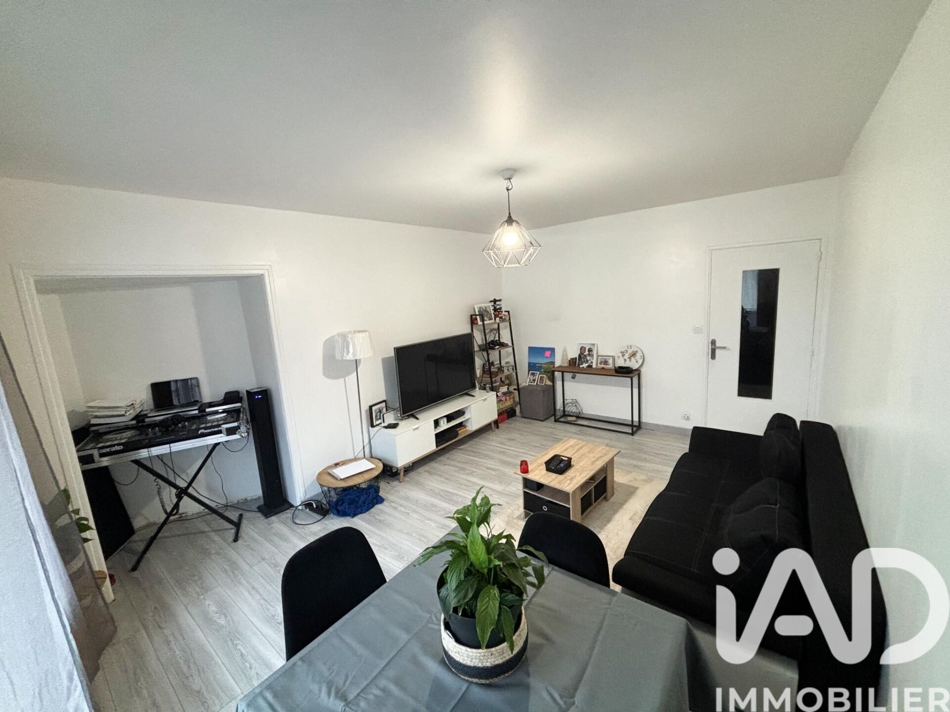 Vente Appartement 3 pièces - Photo 2