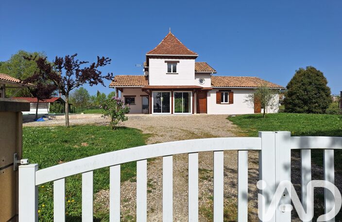 Vente Maison/villa 6 pièces — photo 2