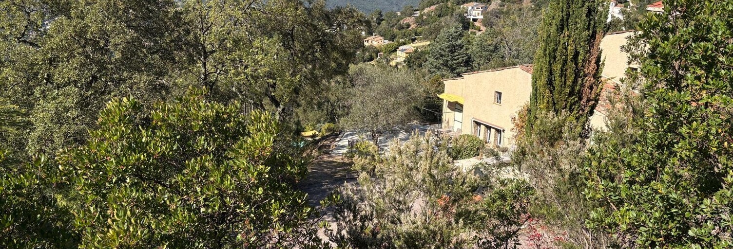Maison 5 Pièces 130 m² à vendre à Les Adrets-de-l'Estérel (83600)