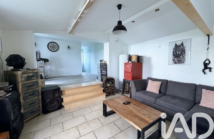 Vente Maison/villa 4 pièces — photo 2
