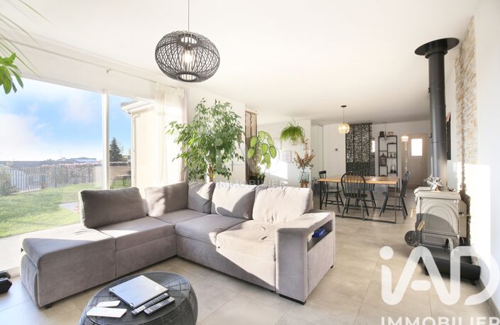 Vente Maison/villa 4 pièces — photo 2