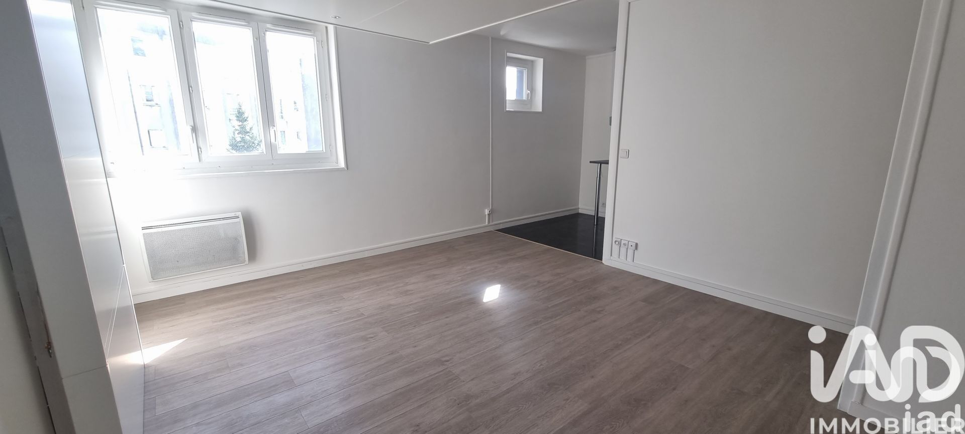 Vente Appartement 1 pièce - Photo 2