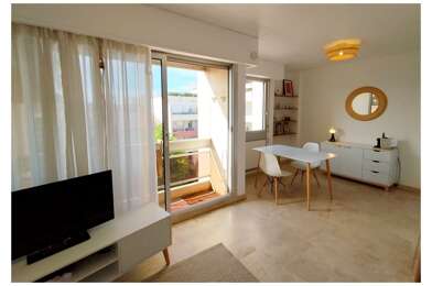 Appartement 1 pièces 530 €
