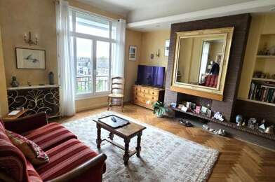 Appartement 4 pièces 210000 €